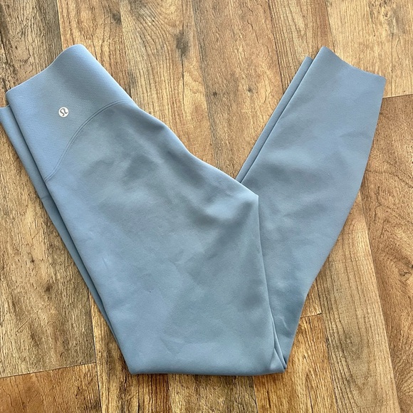 Lululemon Glow Up Leggings - Picture 4 of 6